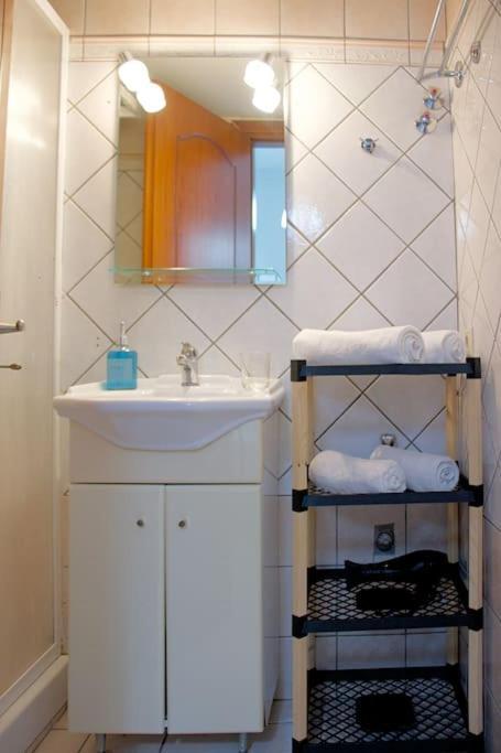 Cozy Apartment In The Heart Of The City Heraklion  Exterior photo